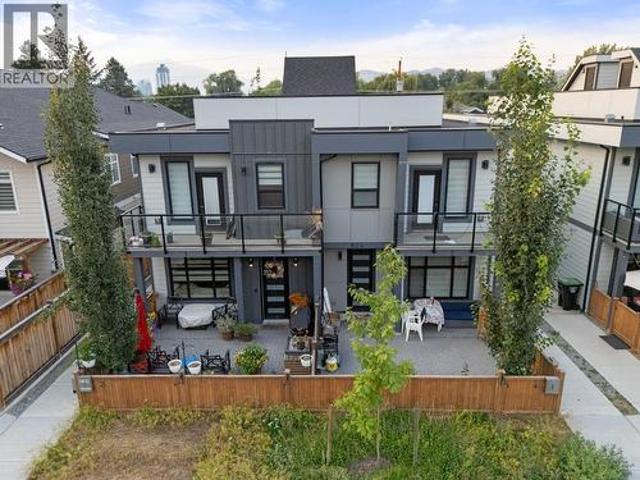 House for sale in Winfield, British Columbia