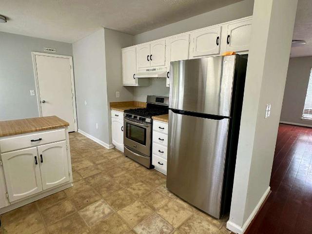 House for sale in Redan, Georgia