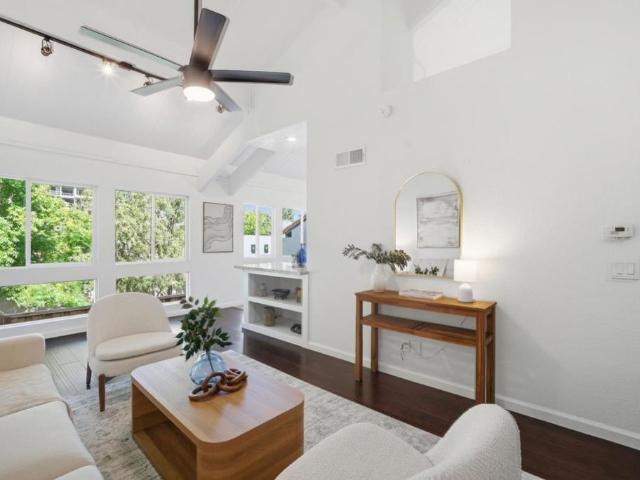 Townhouse for sale in Sunnyvale, California