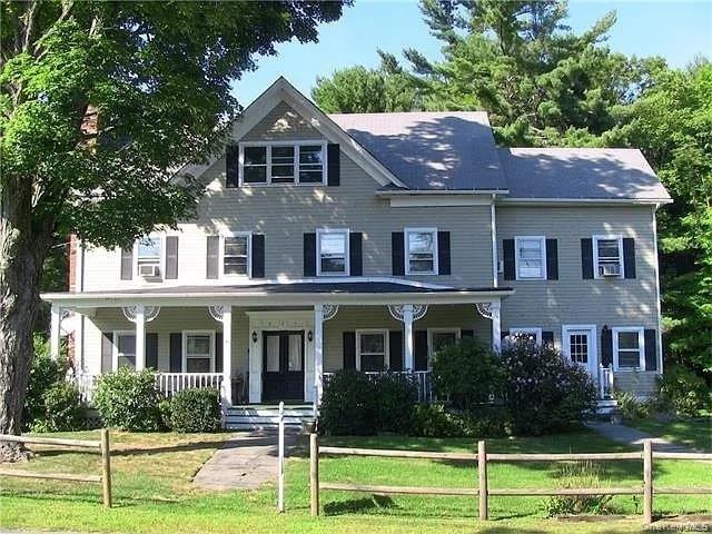 House for sale in Sparrow Bush, New York