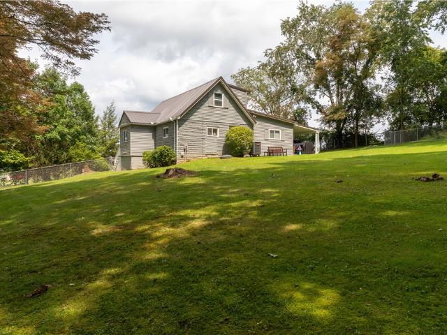House for sale in Centerville, Pennsylvania