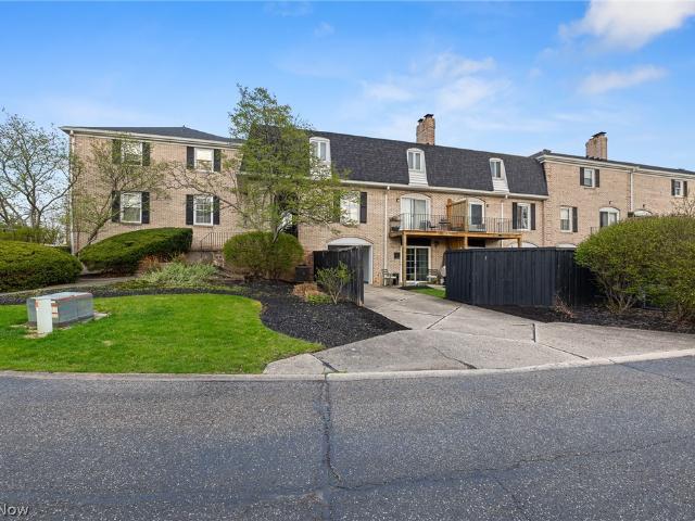 Condo for sale in Portage, Ohio