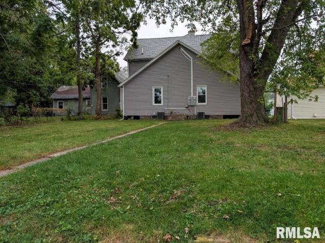 House for sale in Davenport, Iowa