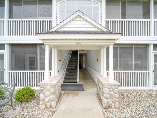 Condo for sale in Jackson