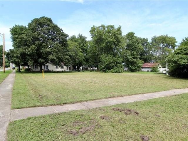 Land for sale in Sullivan, Illinois