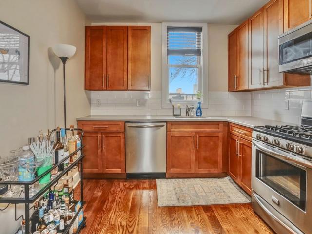 Condo for sale in Hudson, New Jersey