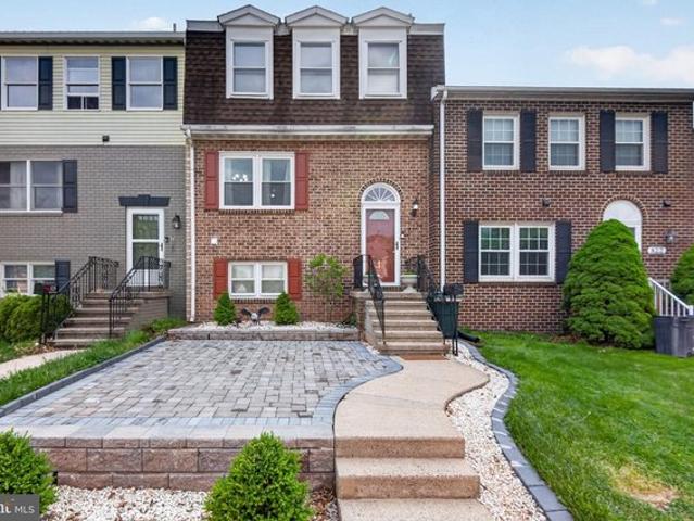 Townhouse for sale in Chambersburg, Pennsylvania