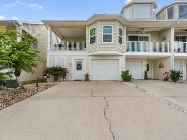 Townhouse for sale in Port Richey, Florida