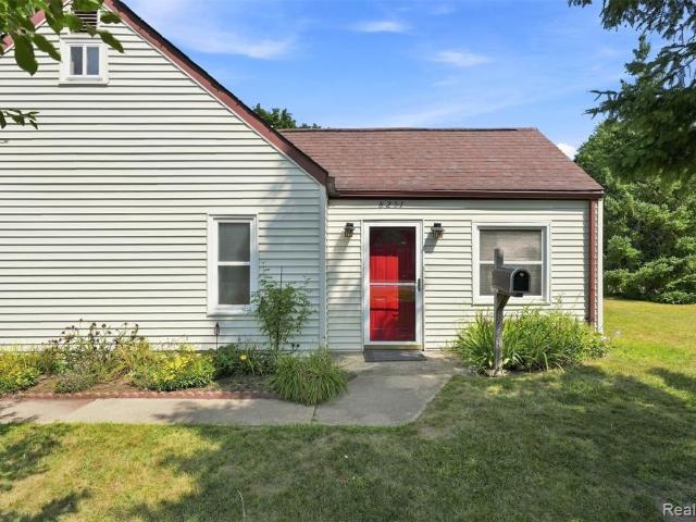 House for sale in Utica, Michigan