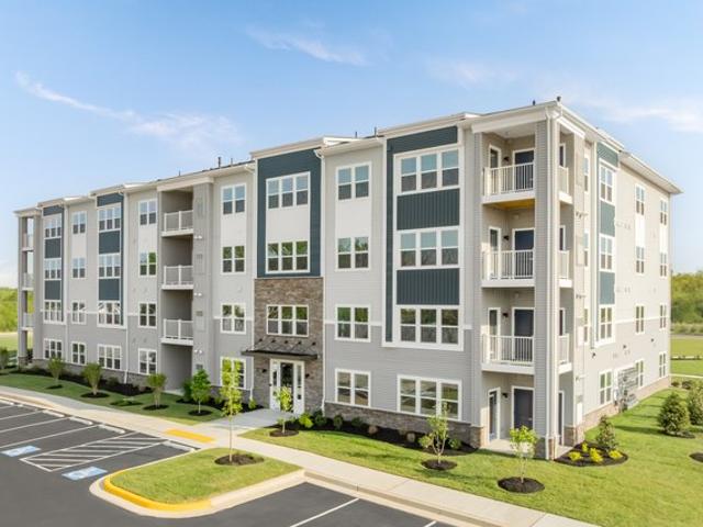 Condo for sale in Pasadena, Anne Arundel County