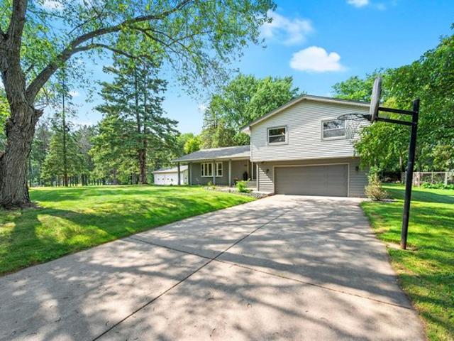 House for sale in Lake Elmo, Minnesota