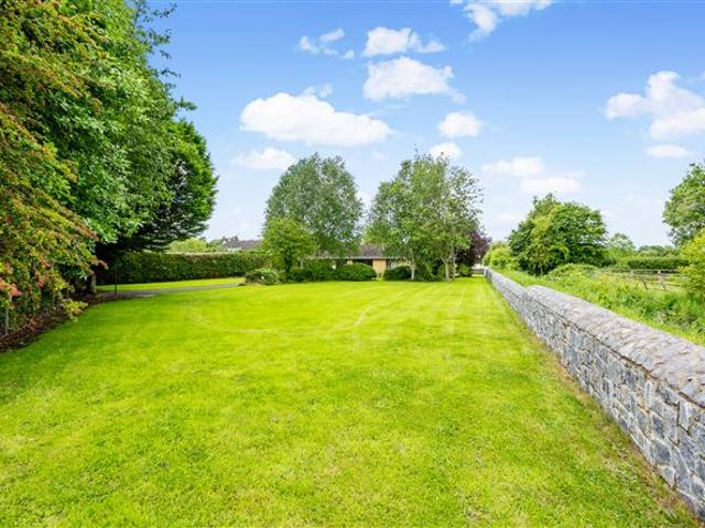 Detached House for sale in Straffan, North Tipperary