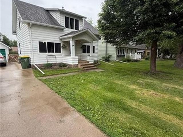 House for sale in Pipestone, Minnesota
