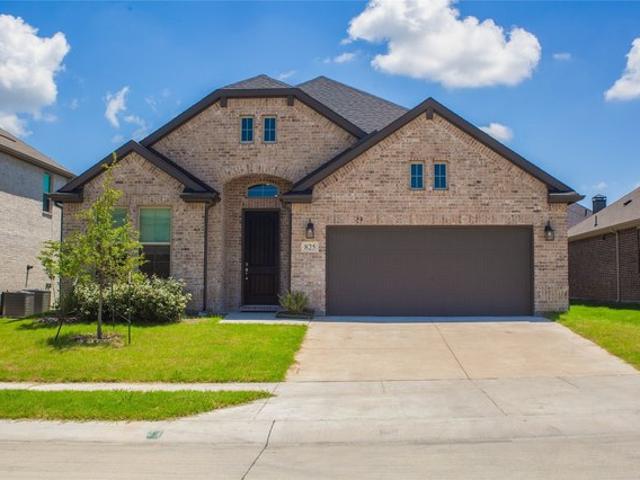 House for sale in Fate, Texas