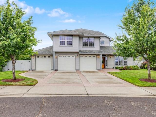 House for sale in Oregonia