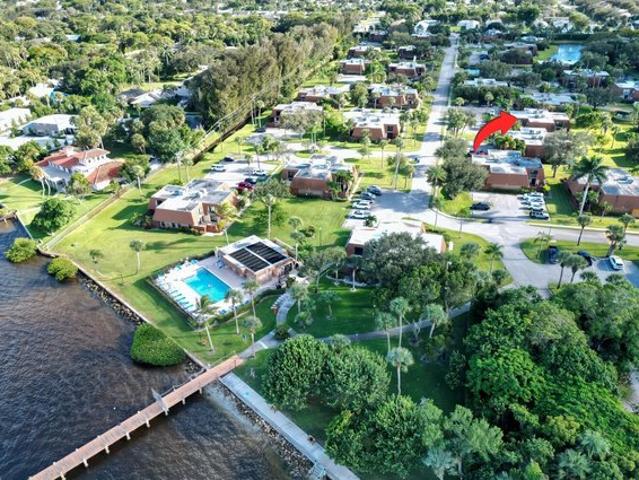 Townhouse for sale in Jupiter, Florida