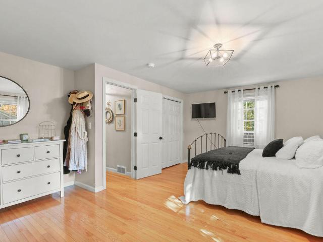 House for sale in Mashpee