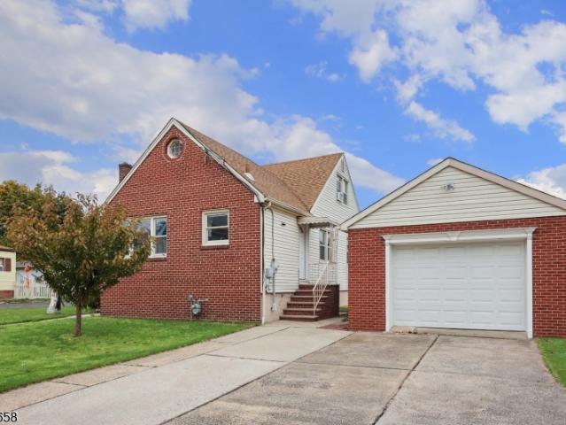 House for sale in Linden, New Jersey
