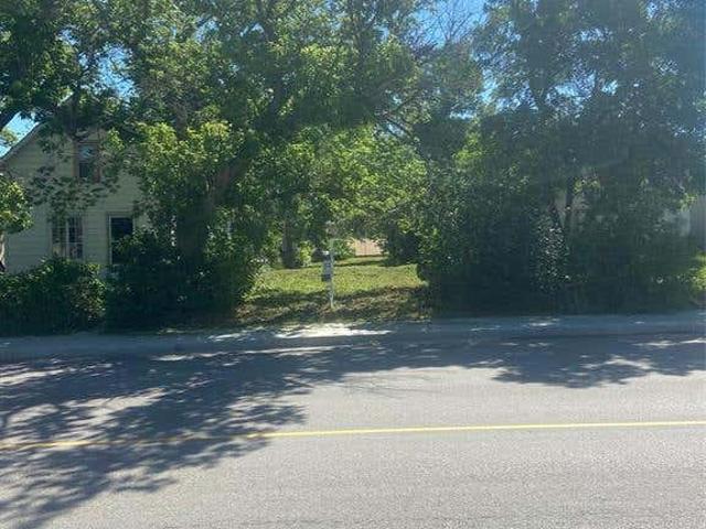 Land for sale in Regina, Saskatchewan