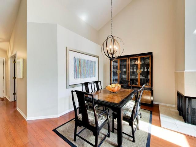 Townhouse for sale in Deerfield, Illinois