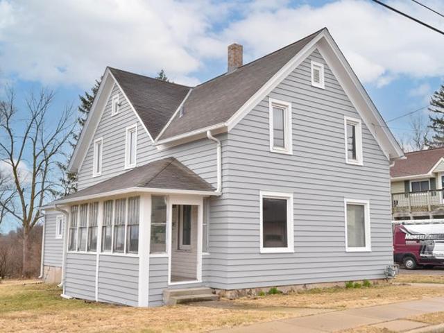 House for sale in Fredonia, Wisconsin
