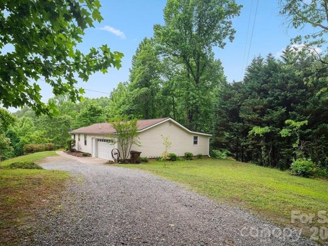 House for sale in East Flat Rock, North Carolina