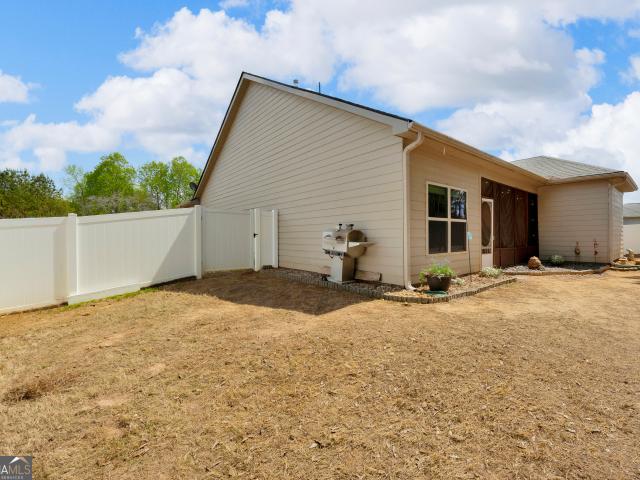 House for sale in Commerce, Georgia