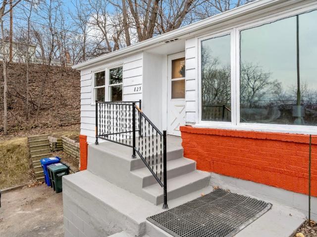 House for sale in West Side, Ramsey