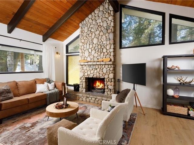 House for sale in Twin Peaks, California