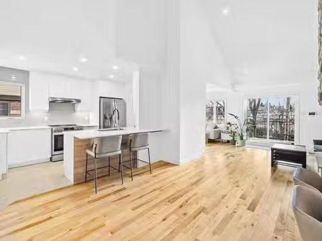 House for sale in Fabreville, Quebec