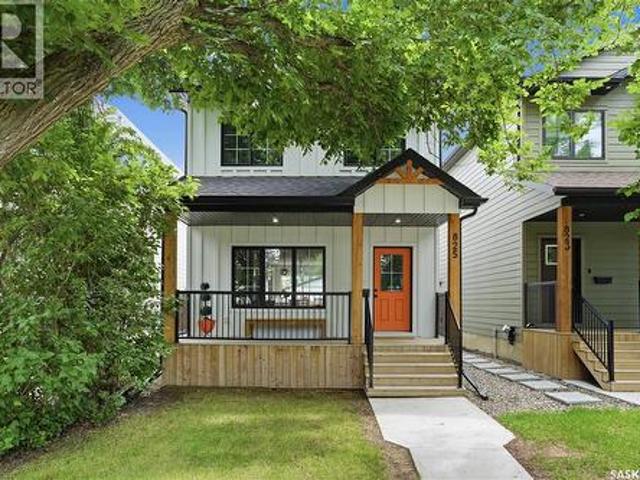 House for sale in Saskatoon, Saskatchewan