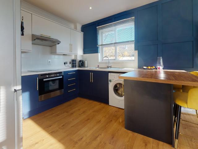 House for rent in Bearsden, Scotland
