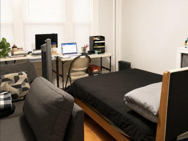 Room for rent in East Orange, New Jersey