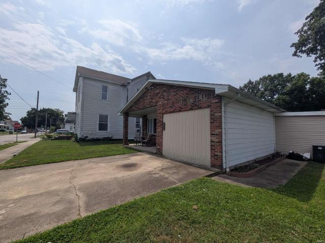 House for sale in Vincennes, Indiana