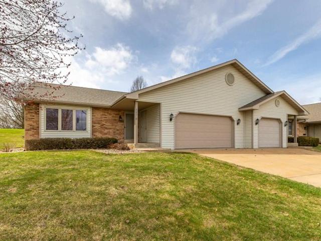 Townhouse for sale in Galena, Illinois