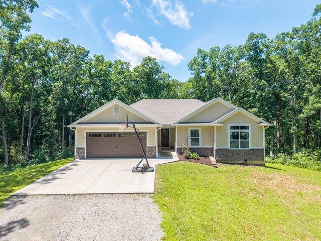 House for sale in Harrisburg, Missouri