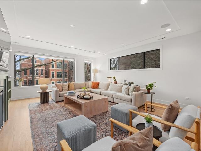 Condo for sale in Chicago Park, Illinois