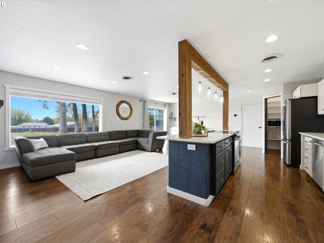 House for sale in Oregonia