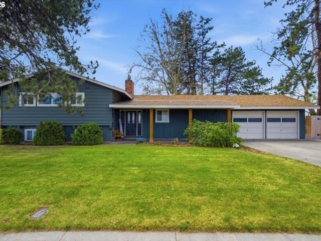 House for sale in Oregonia