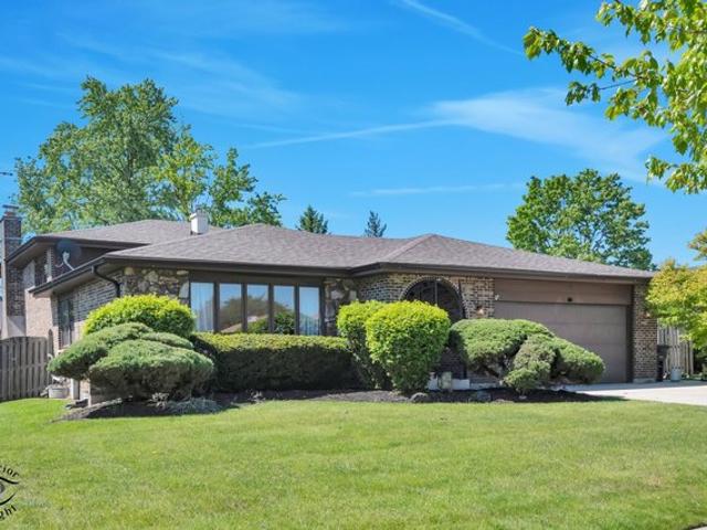 House for sale in Darien, Illinois