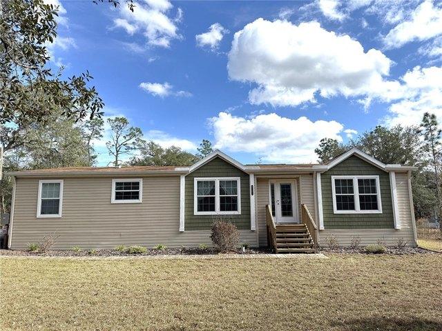 House for sale in Bronson, Florida