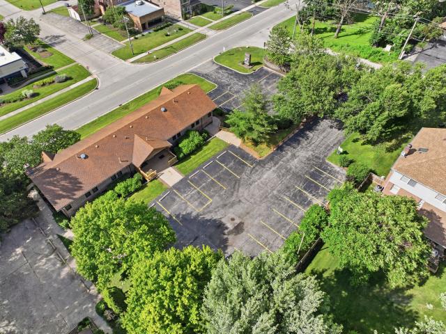 Commercial for sale in Willow Springs, Illinois