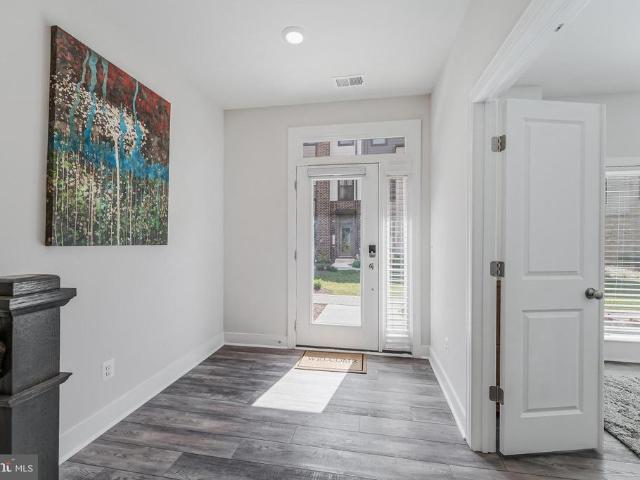Townhouse for sale in Derwood, Maryland