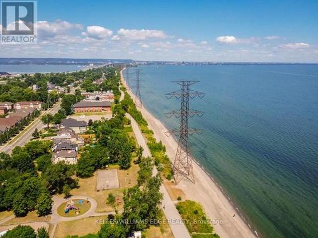 House for sale in Ancaster, Ontario
