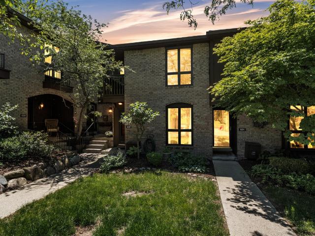 Condo for sale in Ann Arbor, Michigan
