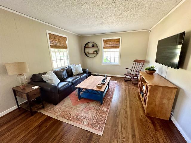 House for sale in Pendleton, South Carolina