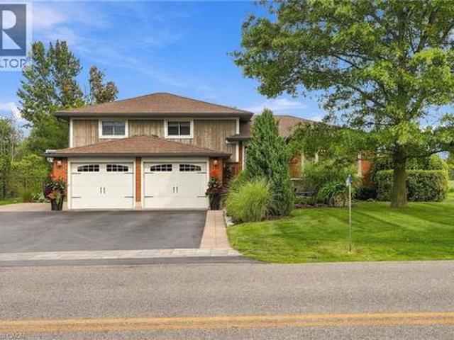 House for sale in Ancaster, Ontario
