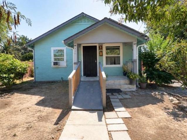 House for sale in Tulare, California