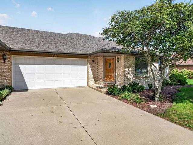 Townhouse for sale in Morris, Grundy County