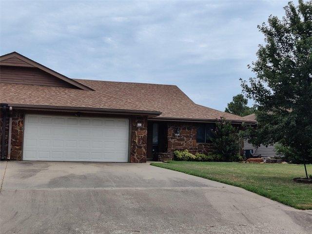 Townhouse for sale in Bartlesville, Oklahoma